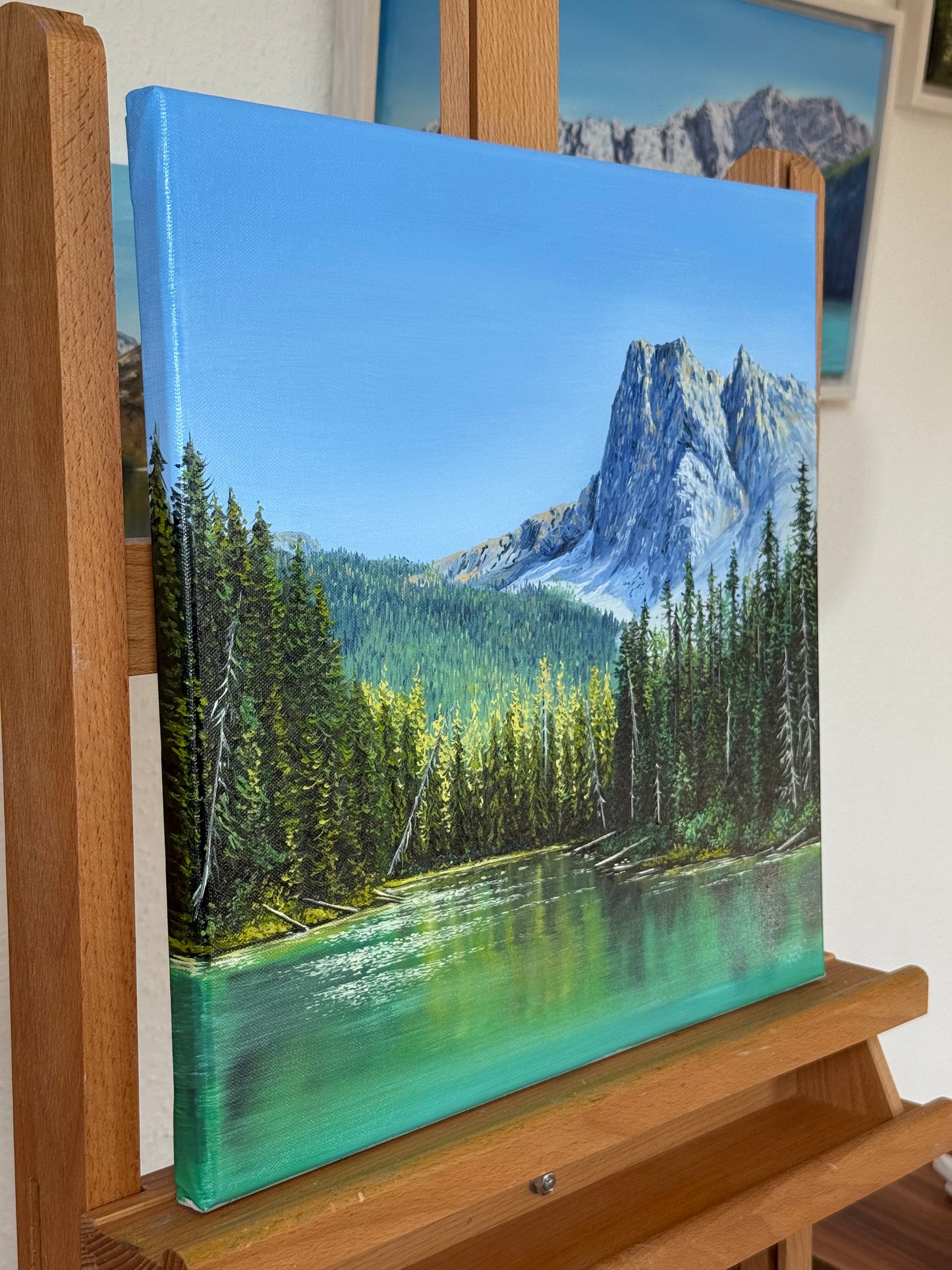 ”Emerald Lake in Canada“ oil painting